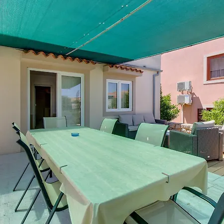 Ruzica Apartman *